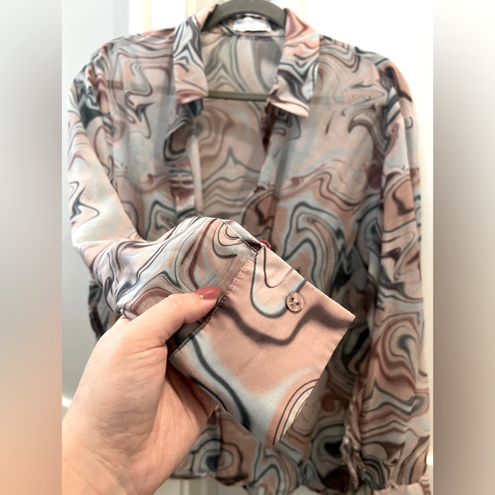 Retro Print Shirt, perfect for festivals, parties and night-out plans